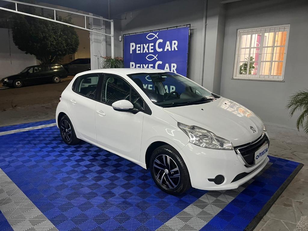 Peugeot 208 2014