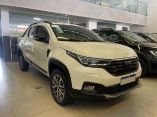 Foto do veículo Fiat Strada 1.3 Cabine Dupla Volcano Cvt