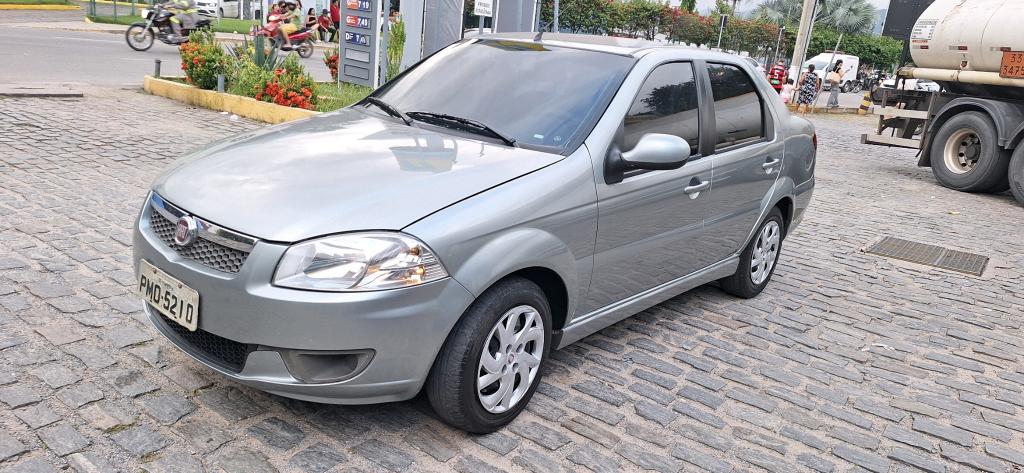 Fiat Siena 2015