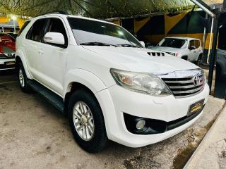 Foto do veículo Toyota Hilux 3.0 Srv 4x4 Cd 7 Lugares 16v Turbo Intercooler 4p Automático