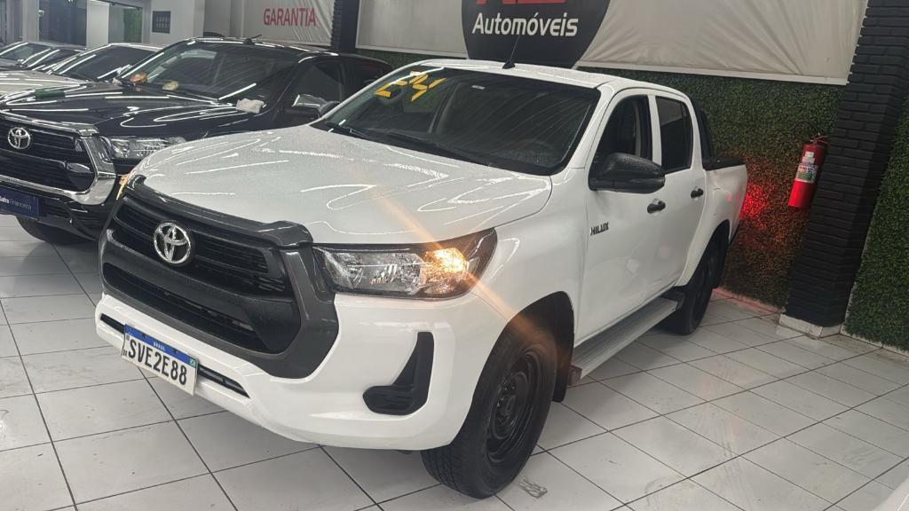 Toyota Hilux OTHERS 2024