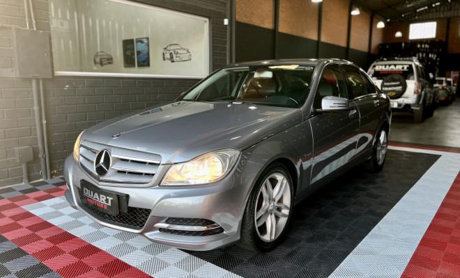 Mercedes-Benz Classic C-180 CGI Classic 1.8 16V 156cv Aut. 2012