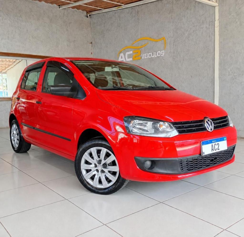 Volkswagen Fox Fox 1.0 Mi Total Flex 8V 5p 2013