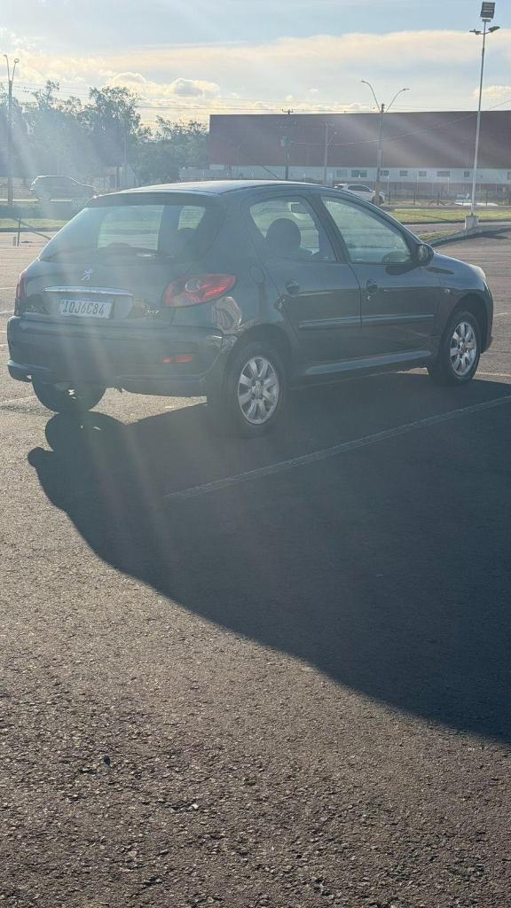 Peugeot 207 2010