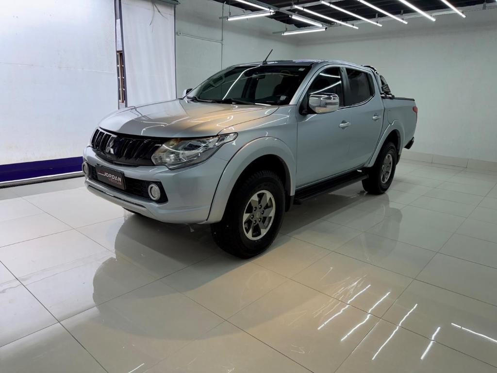 Mitsubishi L200 Triton Sport 2.4 D Gls 4wd 2019