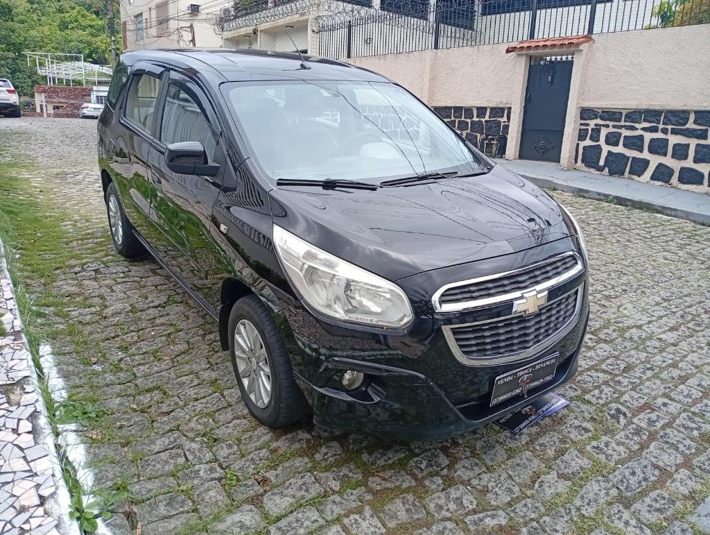Chevrolet Spin 1.8 AT 2013