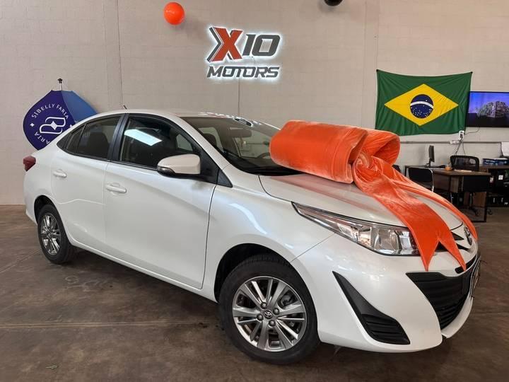 Toyota Yaris XL LIVE 1.3 16V CVT FLEX 2022