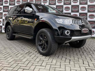 Foto do veículo Mitsubishi Pajero Dakar 3.2 Hpe 4wd Auto