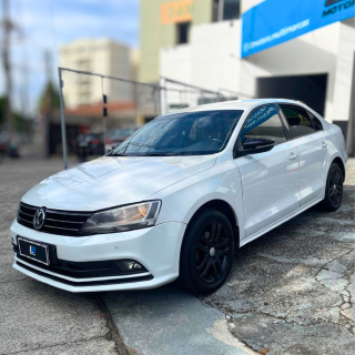 Foto do veículo Volkswagen Jetta Comfortline 2.0 T.flex 8v 4p Tipt.