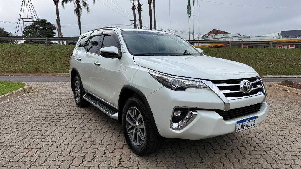 Toyota Sw4 Hilux SW4 SRX 4x4 2.8 TDI 16V Dies. Aut. 2020