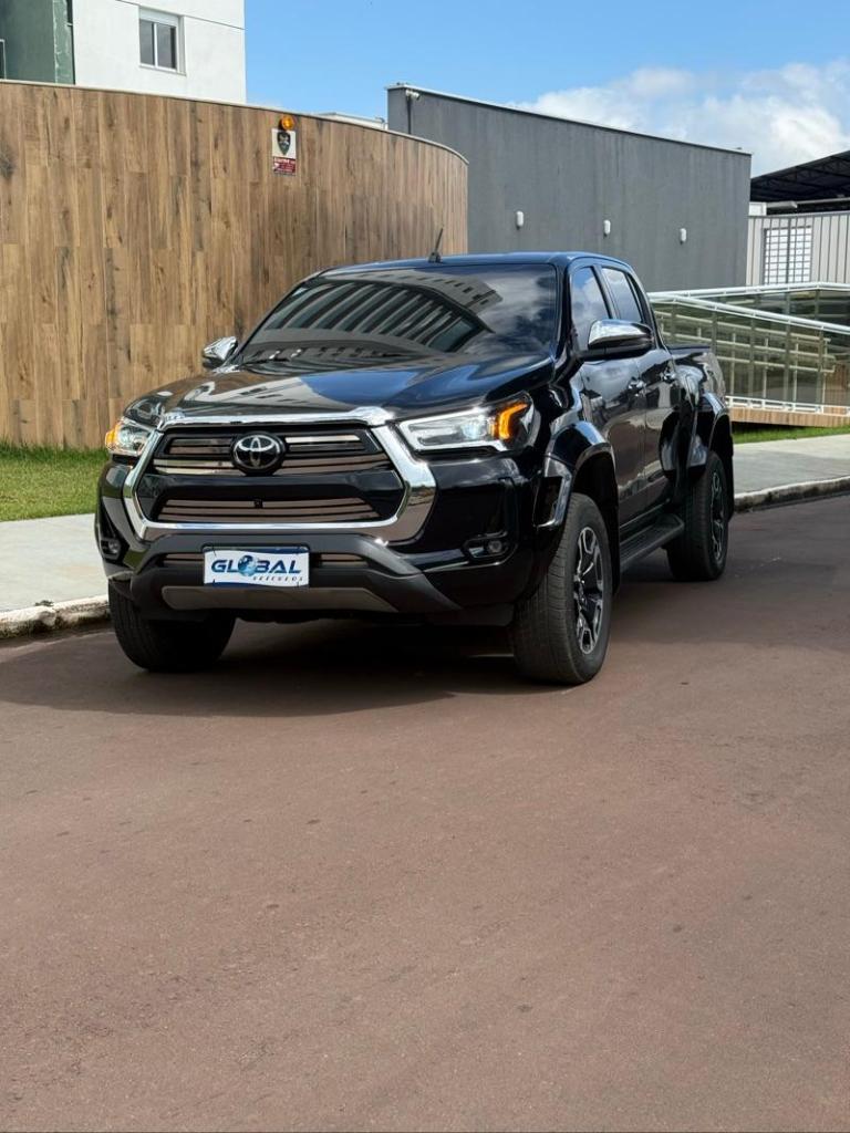 Toyota Hilux Cd Srx 4x4 2.8 Tdi 16v Diesel Aut. - Automática