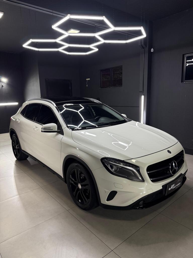 Mercedes-Benz Gla 250 2016