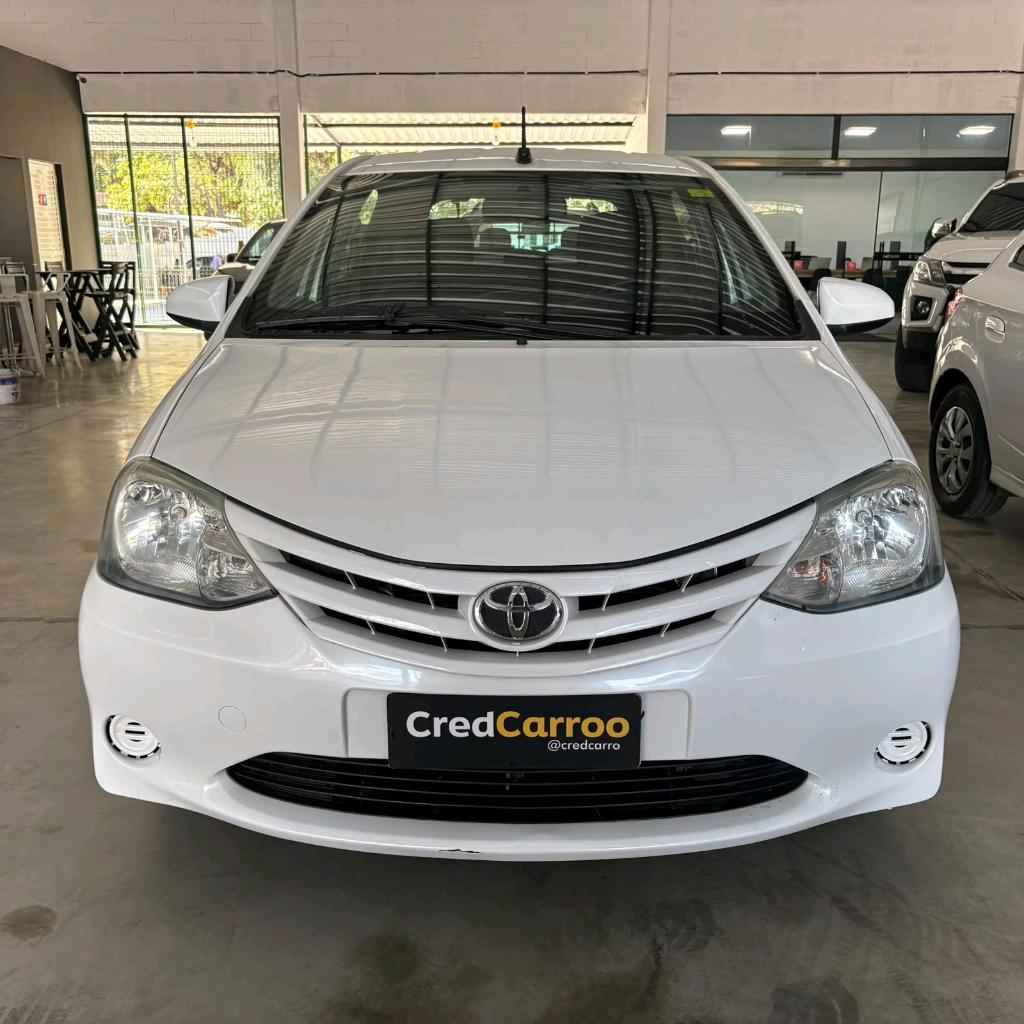 Toyota Etios 1.3 X 16V FLEX 4P MANUAL 2017