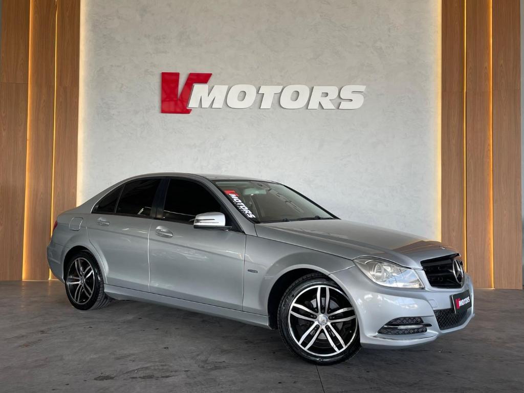 Mercedes-Benz C 200 1.8 C 200 Cgi Avantgarde Auto 2012