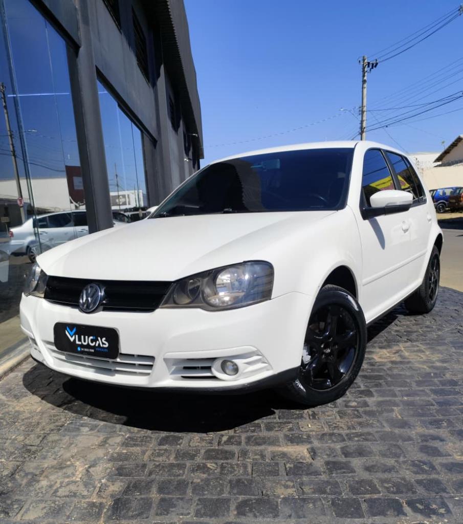Volkswagen Golf GOLF 1.6 MI TOTAL FLEX 8V 4P 2013