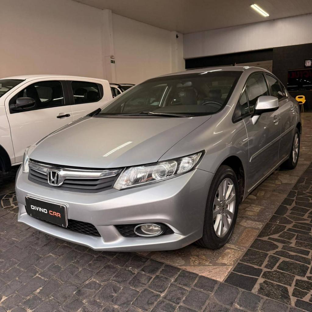 Honda Civic Civic Sedan LXS 1.8/1.8 Flex 16V Mec. 4p 2014
