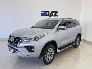 Foto do veículo Toyota Hilux 2.7 Cd Srv Auto 4wd