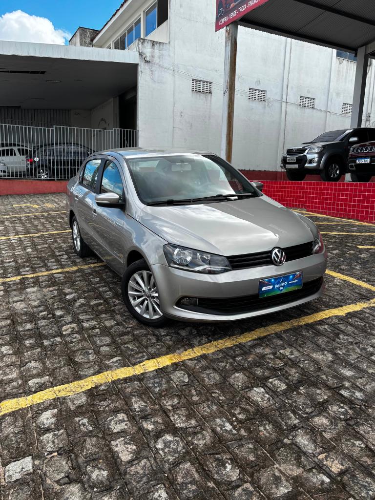 Volkswagen Voyage 2015