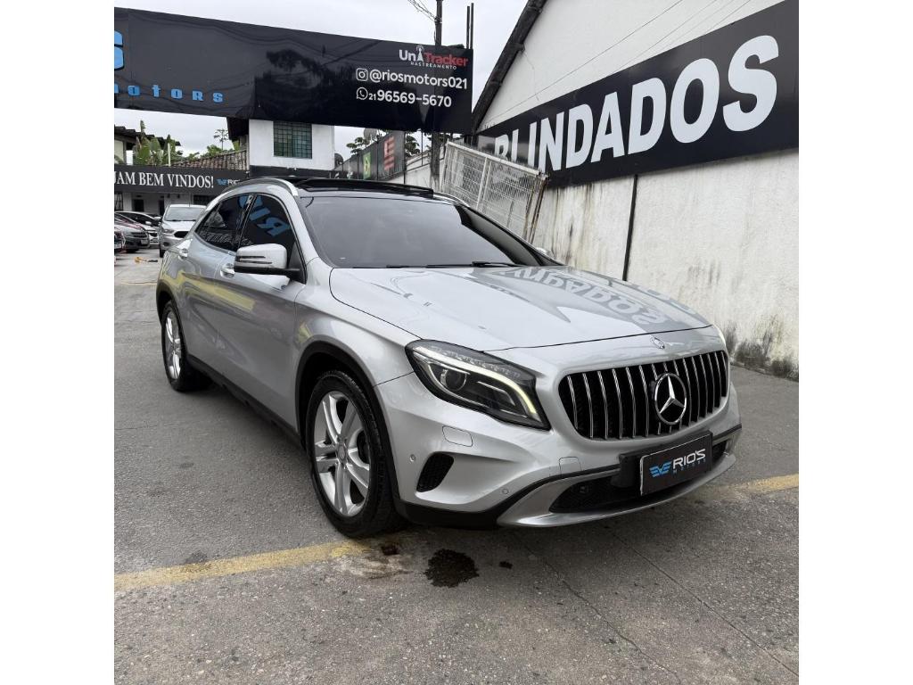 Mercedes-Benz B 200 Gasolina 2015