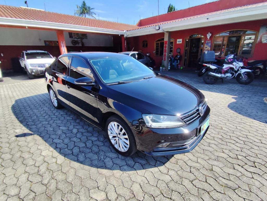 Volkswagen Jetta JETTA Comfortline 1.4 TSI 16V 4p Aut. 2017