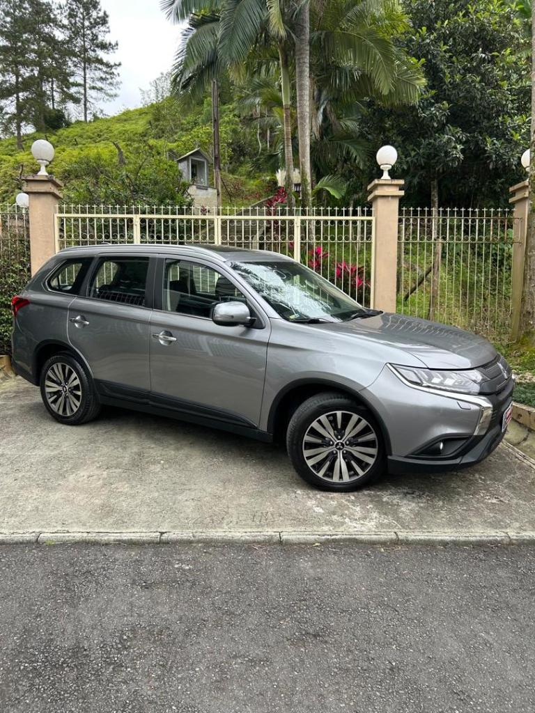 Mitsubishi Outlander OUTLANDER HPE-S 2.2 DIESEL 4X4 AUT. 2020