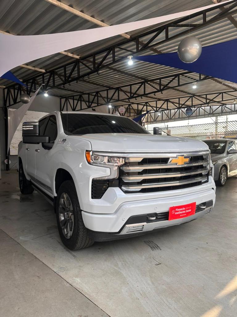 Chevrolet Silverado Silverado High Country 5.3 V8 AWD Aut. 2026