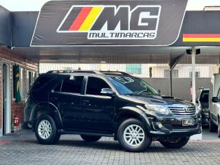 Foto do veículo Toyota Hilux 3.0 Srv 4x4 Cd 16v Turbo Intercooler 4p Automático