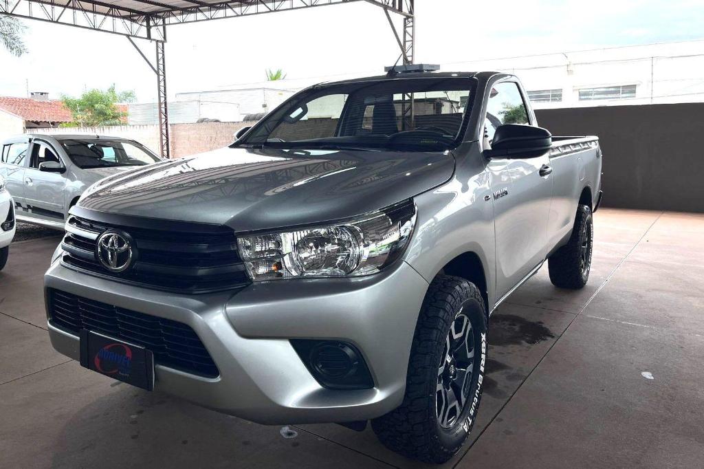 Toyota Hilux CS 4X2 2.8 2024