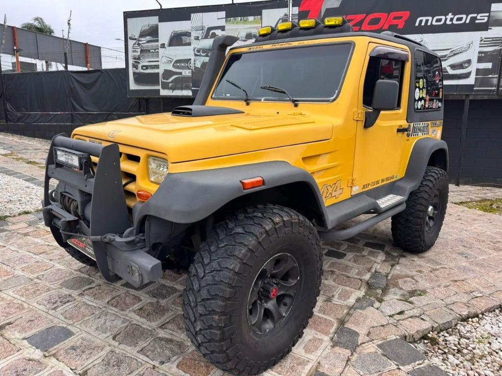 Troller T4 2.8 TETO RÍGIDO 12V TURBO INTERCOOLER DIESEL 2P MANUAL 2003