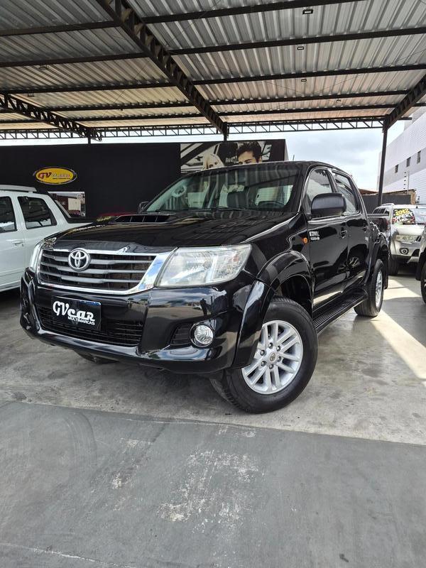 Toyota Hilux Hilux CD SR D4-D 4x4 3.0 TDI Dies Aut. 2014