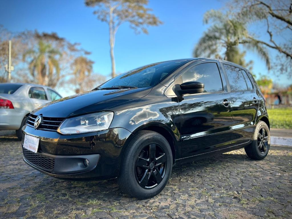Volkswagen Fox 1.0 Vht Total Flex 2011