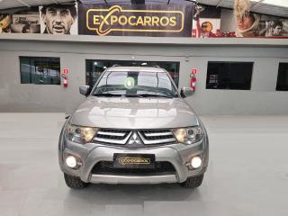 Foto do veículo Mitsubishi Pajero Outdoor 3.2 4x4 T.i. Dies.5p Aut.