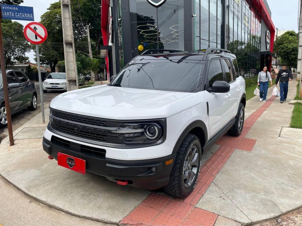 Ford Bronco 2021