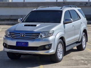 Foto do veículo Toyota Hilux Sw4 Srv D4-d 4x4 3.0 Tdi Dies. Aut