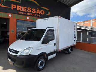Foto do veículo Iveco Daily 2.3 30s13 City Furgao - 3000
