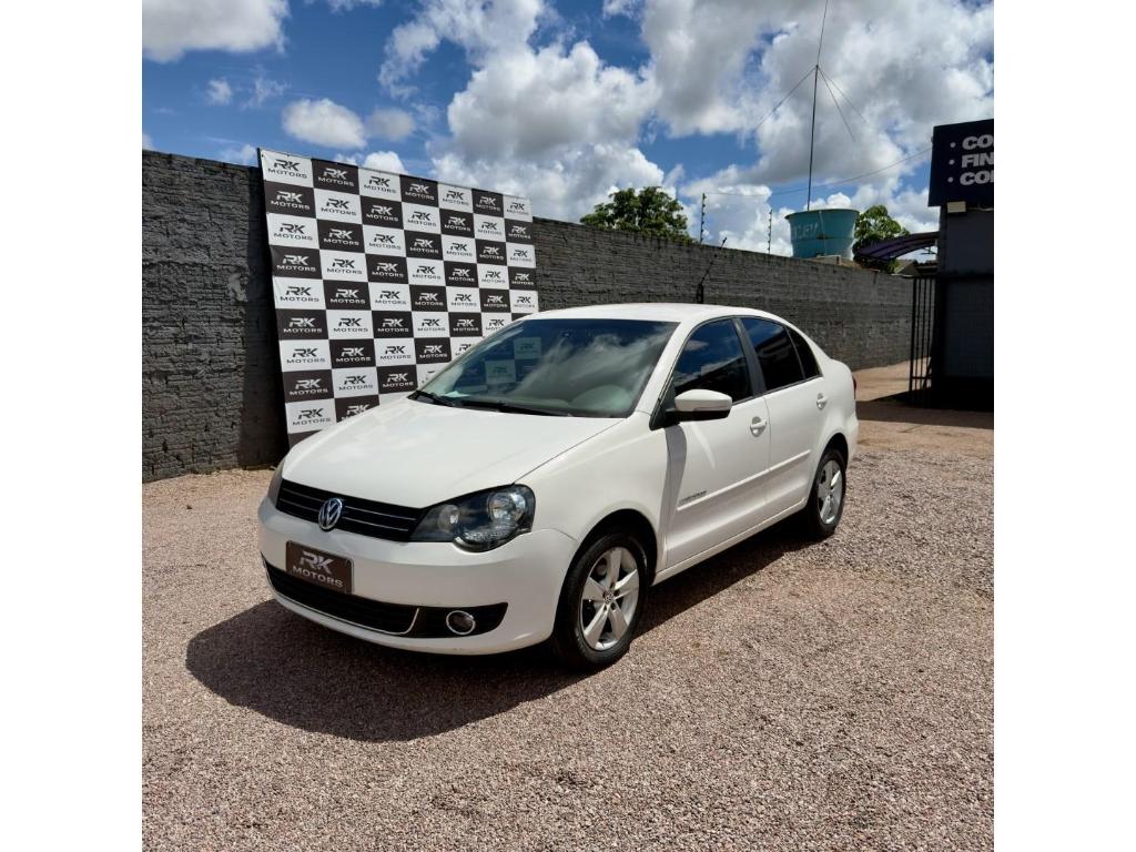 Volkswagen Polo Polo Sed. COMFORT. 1.6 Mi Tot. Flex 8v 2014