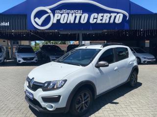 Foto do veículo Renault Sandero Step. R. Curl Hi-power 1.6 8v 5p