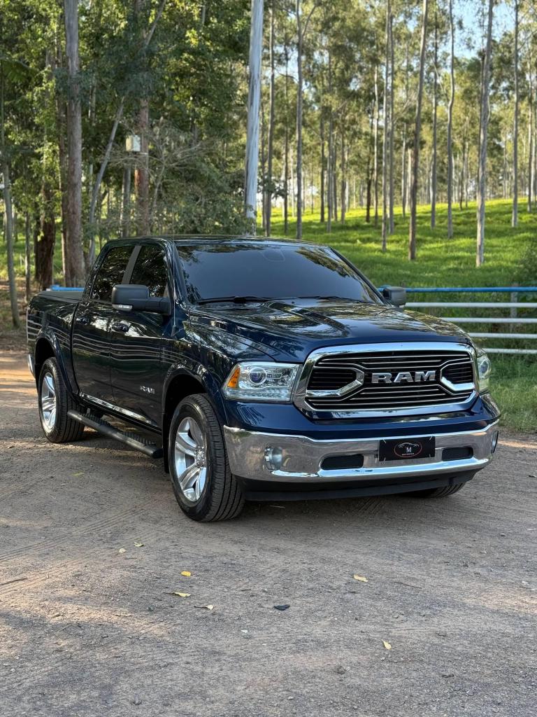 Ram 1500 1500 LIMITED 5.7 CD 4x4 Aut. 2023