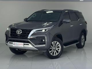 Foto do veículo Toyota Hilux 2.8 Srx 4x4 Cd 16v 4p Automático