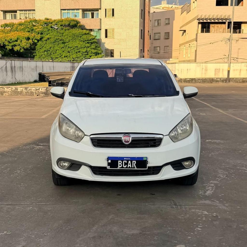 Fiat Grand Siena Siena 1.6 Essence 2014