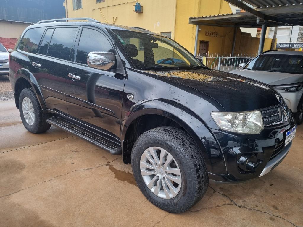 Mitsubishi Pajero Pajero DAKAR HPE 3.2 4x4 T.I Dies 5p Aut 2014