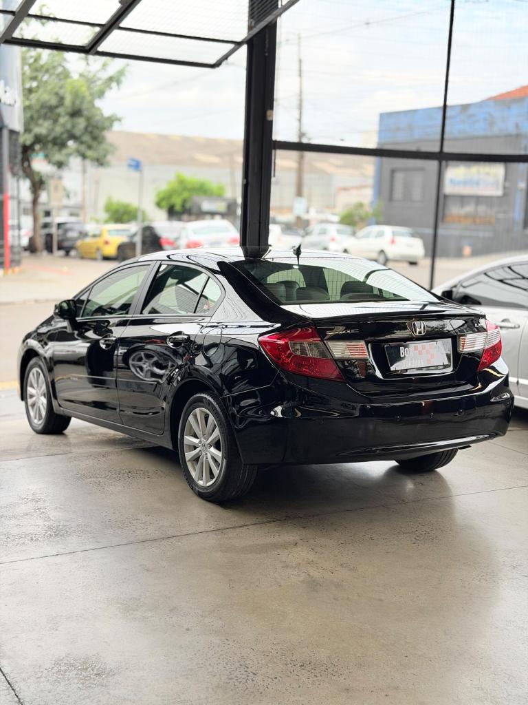 Honda Civic Civic Sedan LXS 1.8/1.8 Flex 16V Aut. 4p 2013