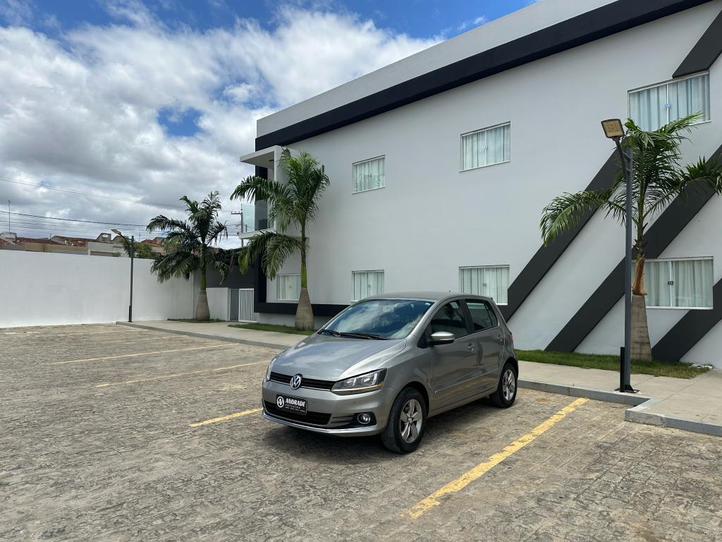 Volkswagen Fox COMFORTLINE 1.6 8V FLEX 4P 2018