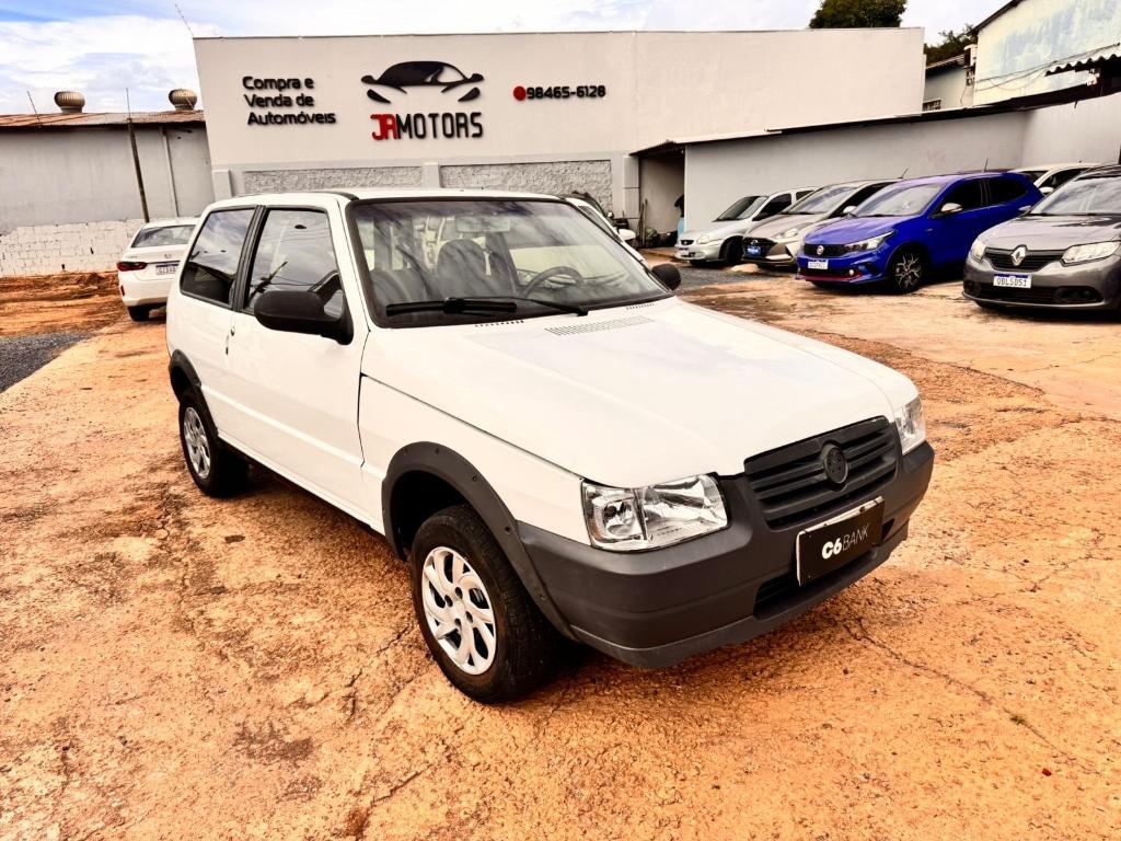 Fiat Uno 1.0 EVO WAY 8V FLEX 4P MANUAL 2013