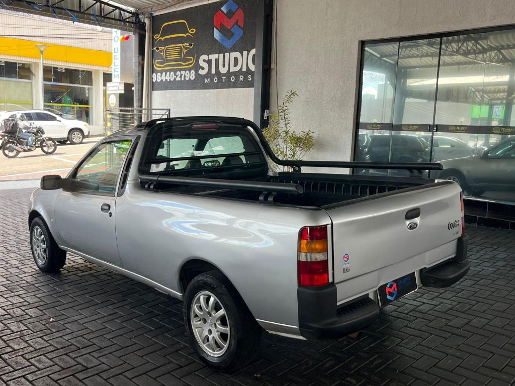 Ford Courier 1.6 Flex L