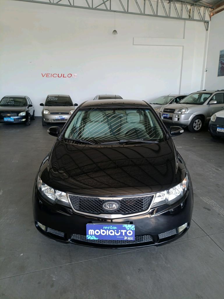 KIA Cerato 1.6 EX SEDAN 16V GASOLINA 4P AUTOMÁTICO 2011