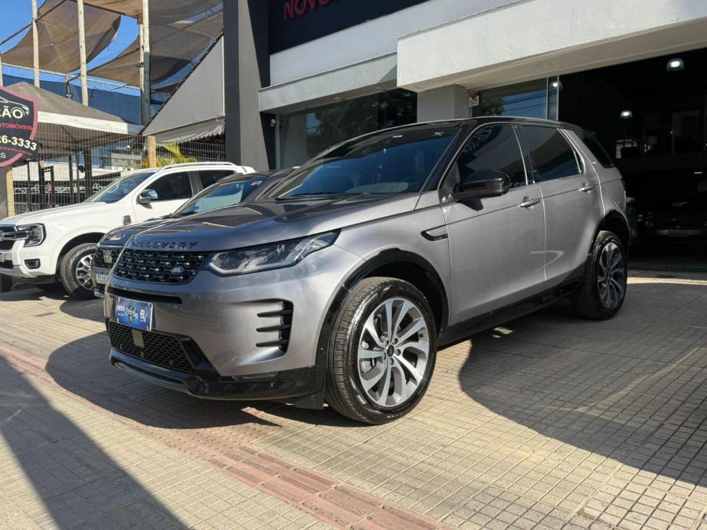 Land Rover Discovery 2024