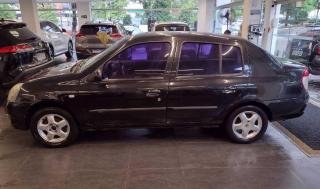 Foto do veículo Renault Clio Sed. Privilège Hi-flex 1.0 16v 4p