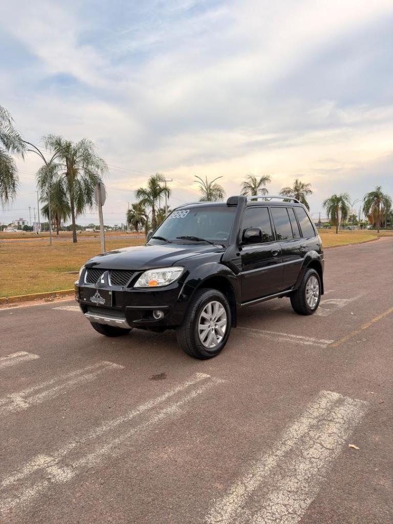 Mitsubishi Pajero Tr4 2.0/2.0 Flex 16v 4x4 Aut. 2010