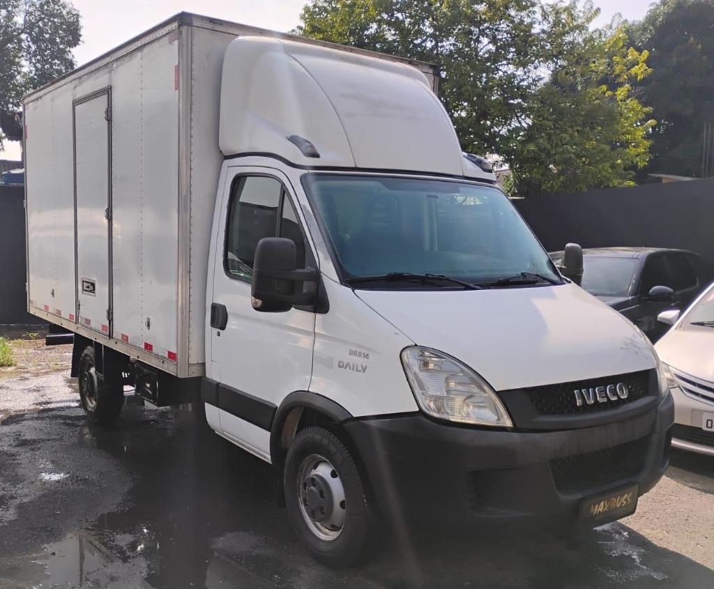Iveco Daily 3.0 35s14 Cd 3750 2015